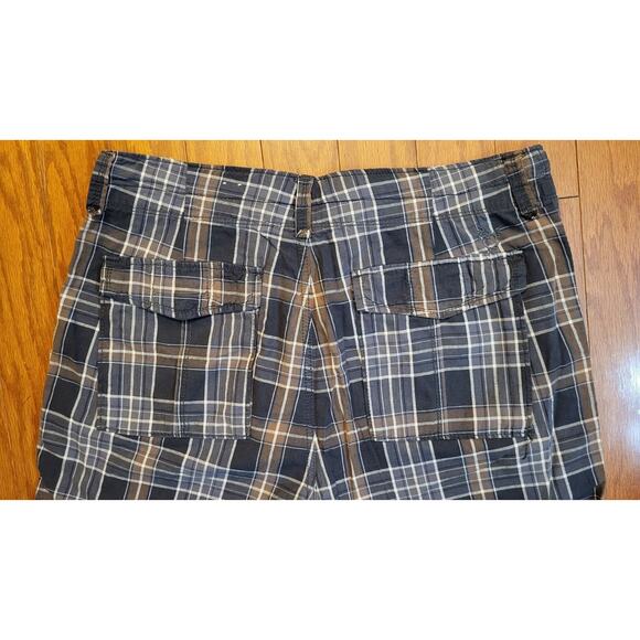 Unionbay Chino Shorts Men Size 32 Dark Gray Brown Plaid Casual Lightweight - Picture 4 of 11